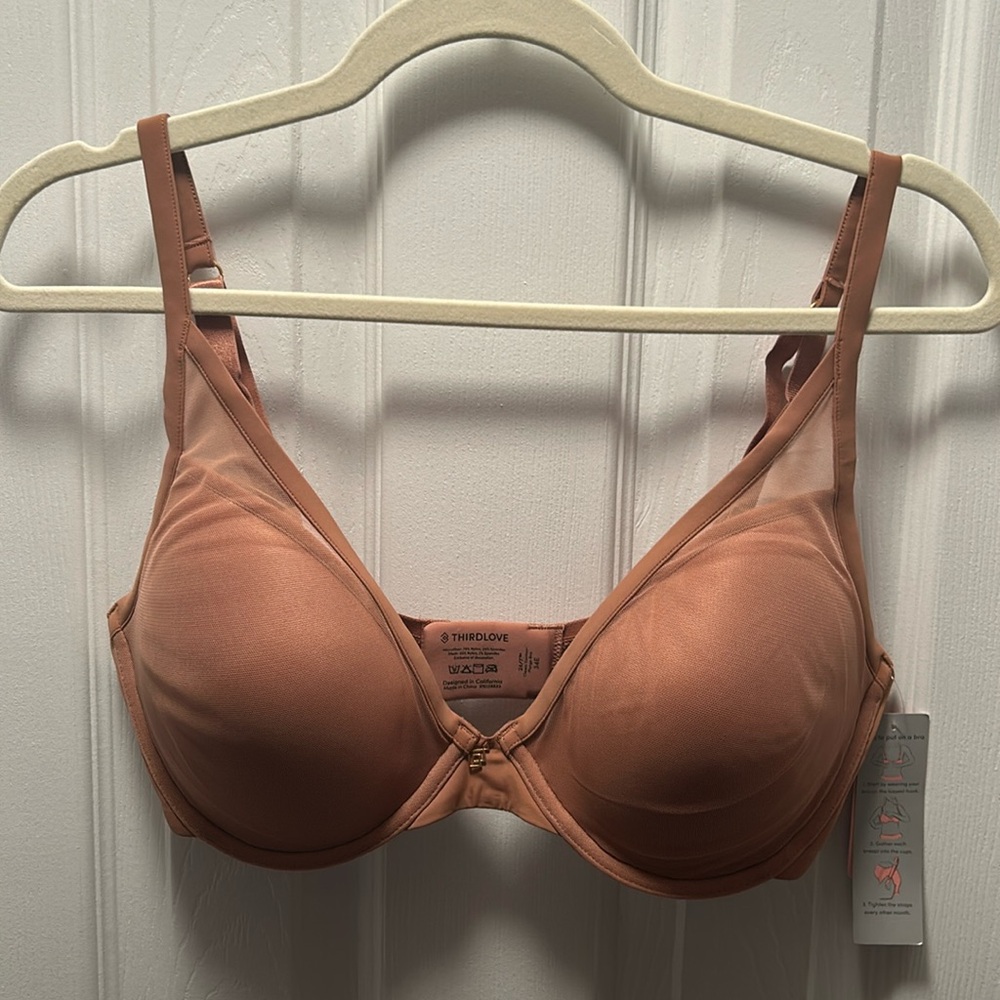 NWT Third Love classic contour plunge bra size 34E